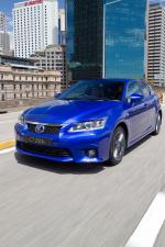 Lexus CT200h F-Sport 2011 года (UK)